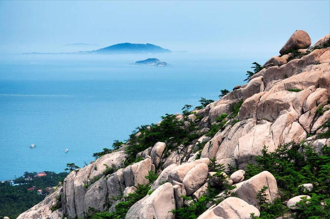 山东小城暖意盎然，阿强的美食探索记