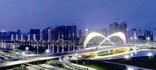 绿意盎然，历史现代交汇——太原印象